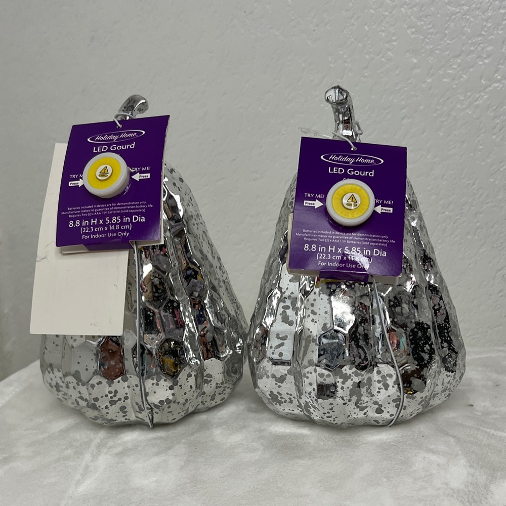 New holiday Home LED Gourd plastic silver 2pc pumpkins decorations 8.8 5.85